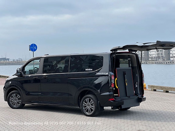 Ford Custom Tourneo 17 of 30