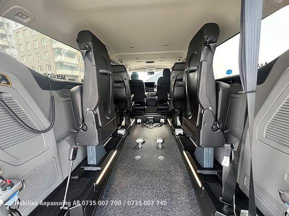 Ford Custom Tourneo 24 of 30