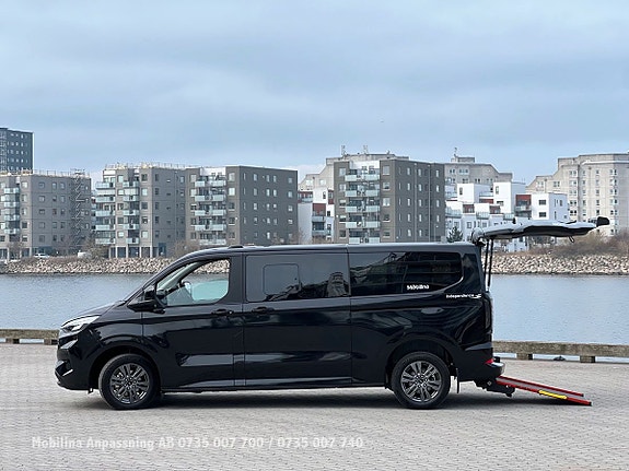 Ford Custom Tourneo 25 of 30