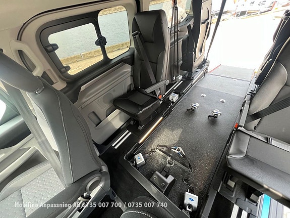 Ford Custom Tourneo 26 of 30