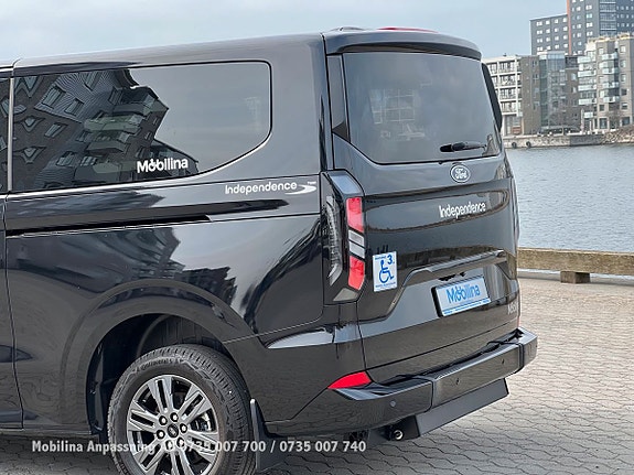 Ford Custom Tourneo 11 of 30