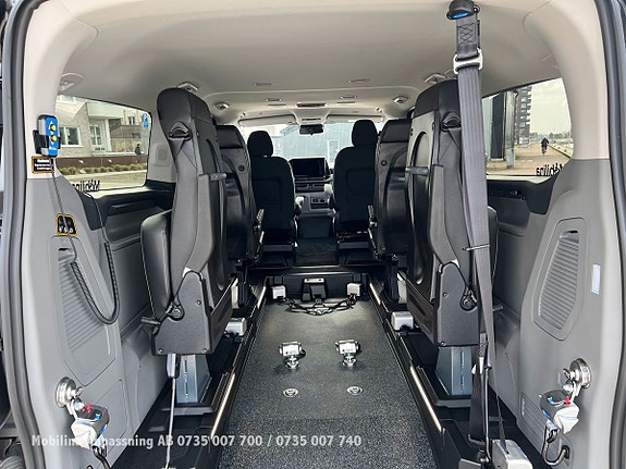 Ford Custom Tourneo 23 of 30