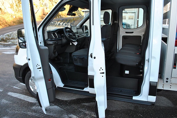 Ford 6- sits D-Hytt med Kran ML 150,3 10 of 16