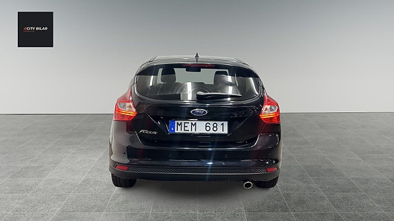 Ford Focus 6 of 22