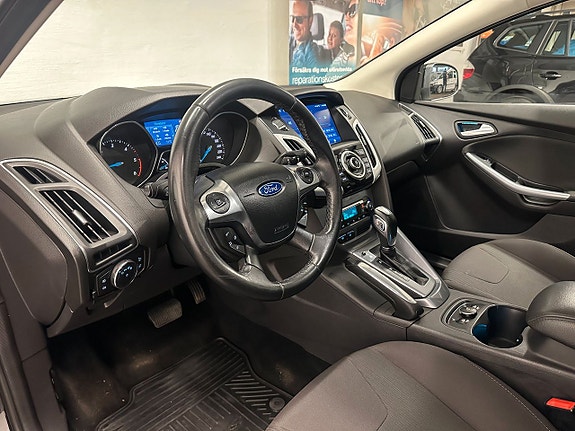 Ford Focus 11 of 22