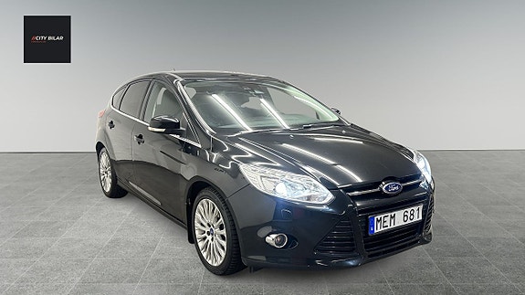 Ford Focus 3 of 22
