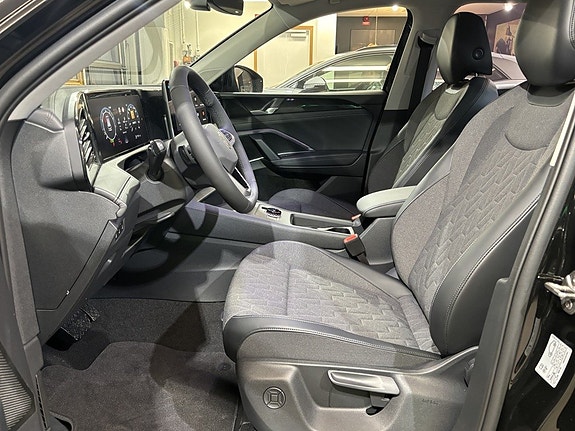 Volkswagen Tiguan 8 of 23