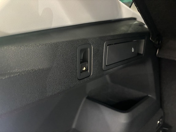 Volkswagen Tiguan 21 of 23