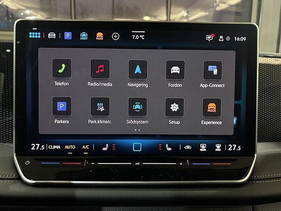 Volkswagen Tiguan 14 of 23