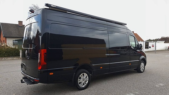 Mercedes-Benz Sprinter 319