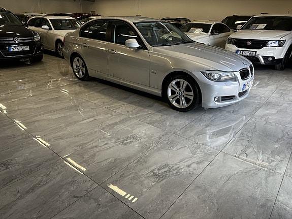BMW 320 2 of 19