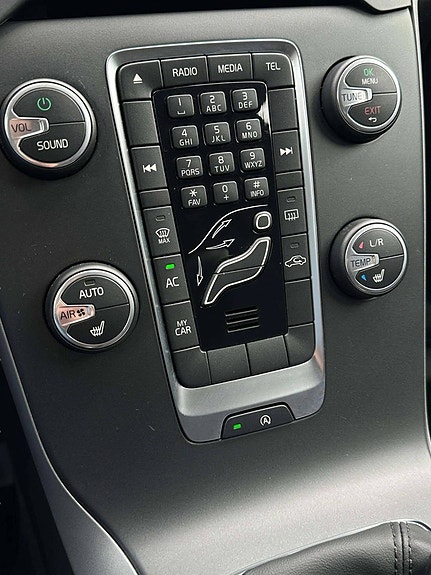 Volvo V40 16 of 21