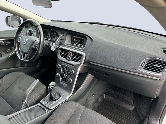Volvo V40 21 of 21