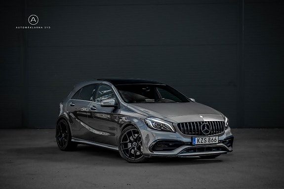 Mercedes-Benz A45 4 of 5
