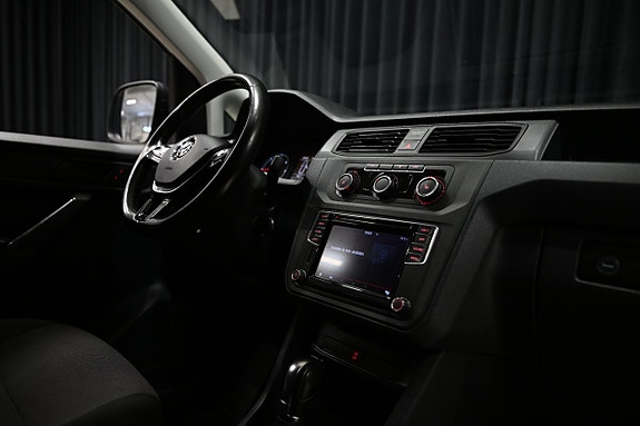 Volkswagen Caddy Maxi 27 of 28