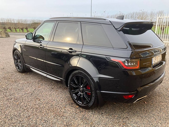 Land Rover Range Rover Sport 22 of 24