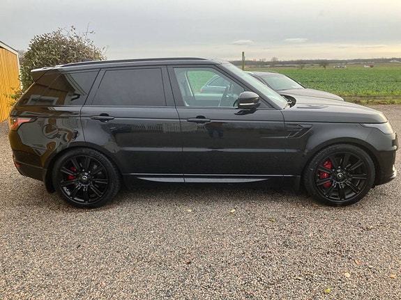Land Rover Range Rover Sport 23 of 24