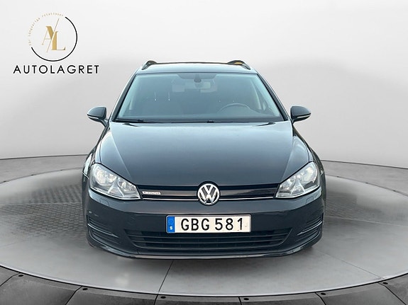 Volkswagen Golf VII 8 of 14