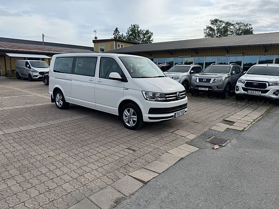 Volkswagen Multivan 3 of 5