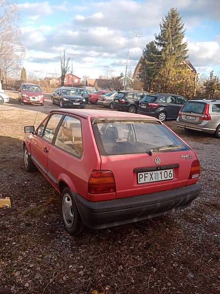 Volkswagen Polo 3 of 5