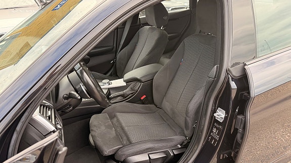 BMW 430i 11 of 30