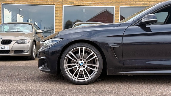 BMW 430i 8 of 30