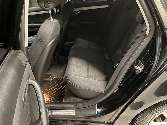 Audi A4 19 of 19