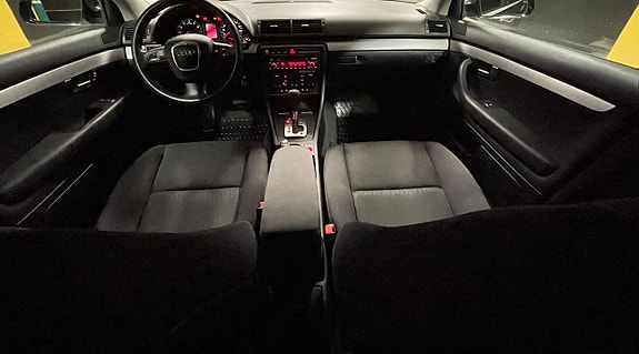 Audi A4 13 of 19