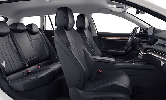 Skoda Superb 8 of 9
