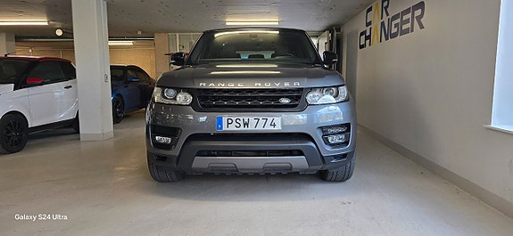 Land Rover Range Rover Sport 2 of 5