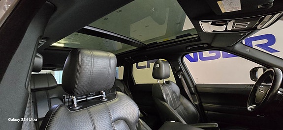 Land Rover Range Rover Sport 11 of 15