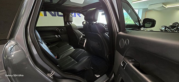 Land Rover Range Rover Sport 5 of 5