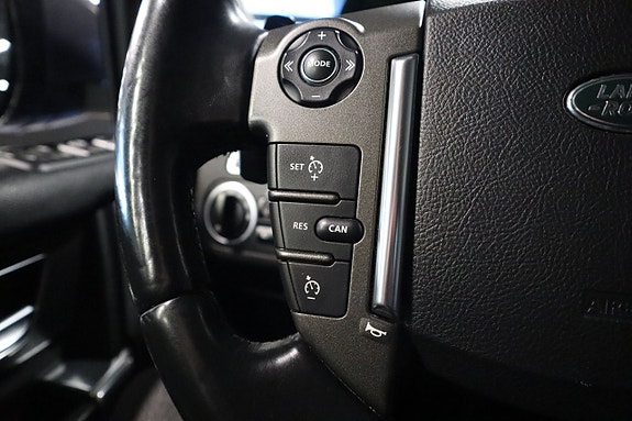 Land Rover Discovery 4 20 of 27