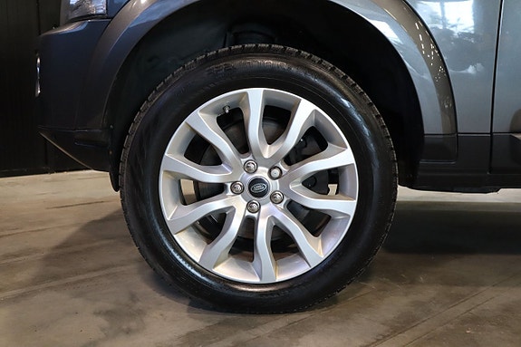 Land Rover Discovery 4 26 of 27