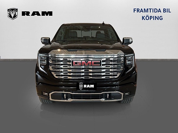 GMC Sierra 1500 2 of 5