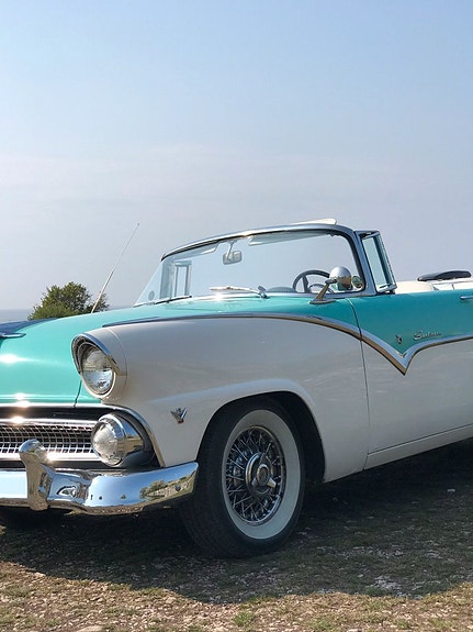 Ford Fairlane 5 of 5