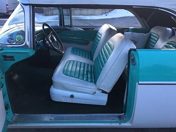 Ford Fairlane 12 of 20
