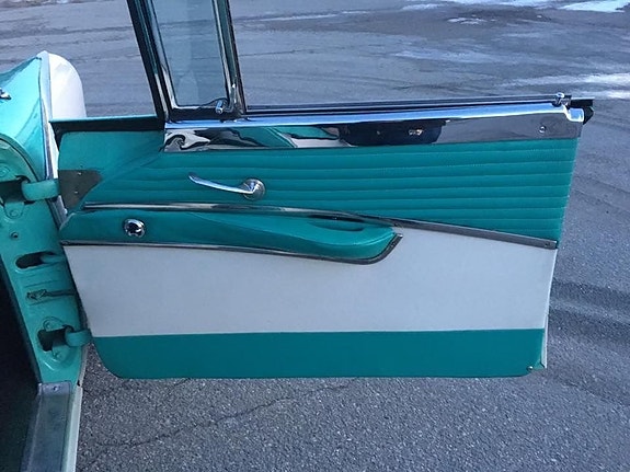 Ford Fairlane 16 of 20