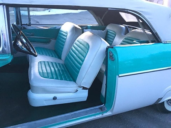 Ford Fairlane 10 of 20