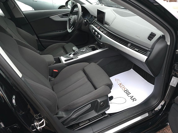 Audi A4 7 of 12