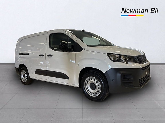 Peugeot e-Partner 3 of 15