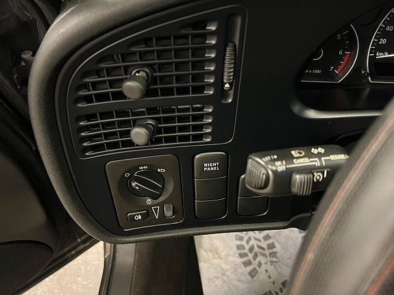 Saab 9-5 11 of 15