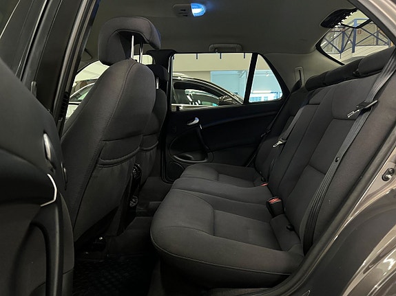 Saab 9-5 8 of 15
