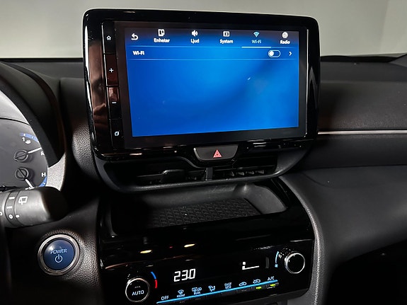 Toyota Yaris Cross 18 of 23
