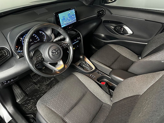 Toyota Yaris Cross 11 of 23