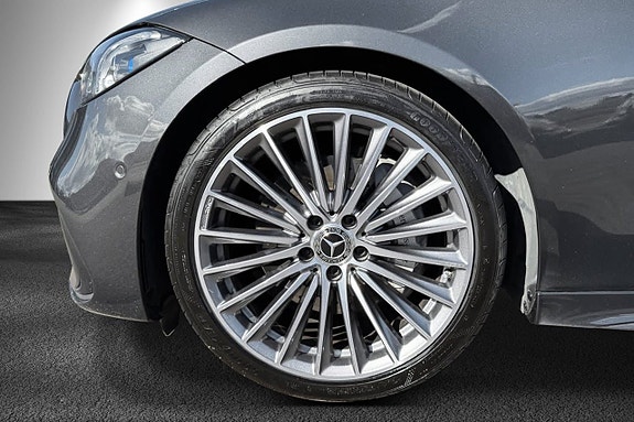 Mercedes-Benz C220 d 4 of 30