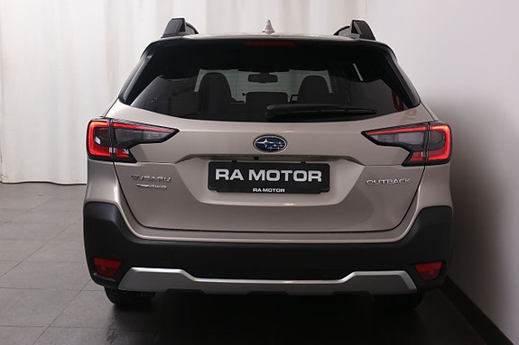 Subaru Outback 5 of 5