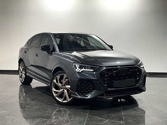 Audi RSQ3