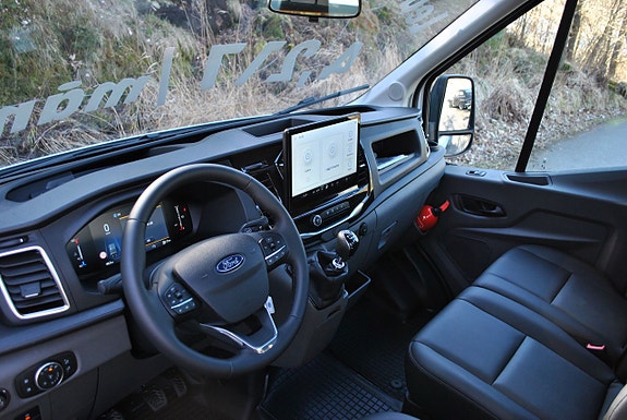 Ford Transit 14 of 19