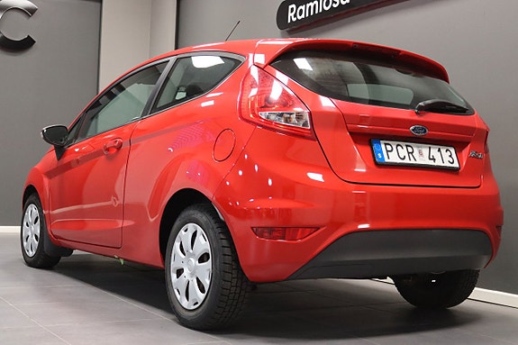 Ford Fiesta 12 of 21